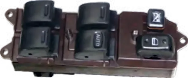 Power Window Switch Innova (FR)